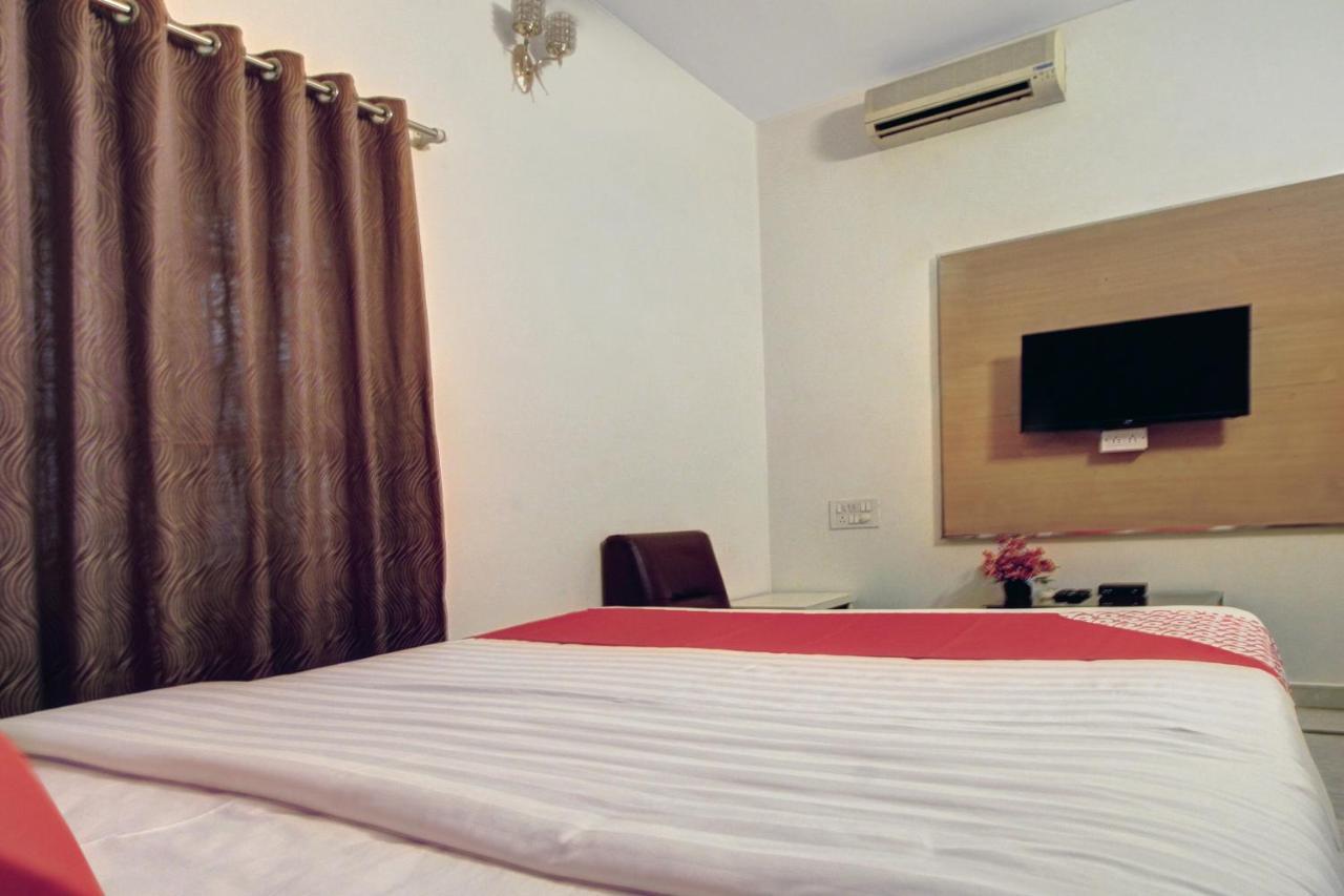 Oyo 37916 Paradise Stay Inn Business Hotel Μπανγκαλόρ Εξωτερικό φωτογραφία